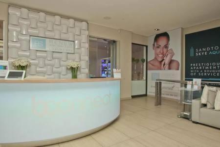 Sandton Skye Apartment Johannesburg Esterno foto